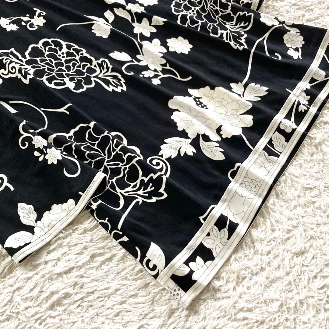 【近年タグ 未使用級】レオナール カンカン チュニック モノトーン 花柄トリム