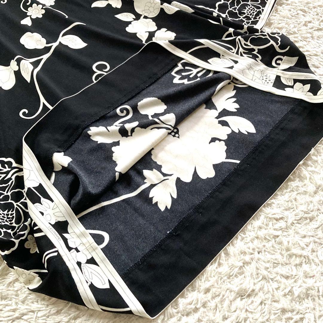 【近年タグ 未使用級】レオナール カンカン チュニック モノトーン 花柄トリム