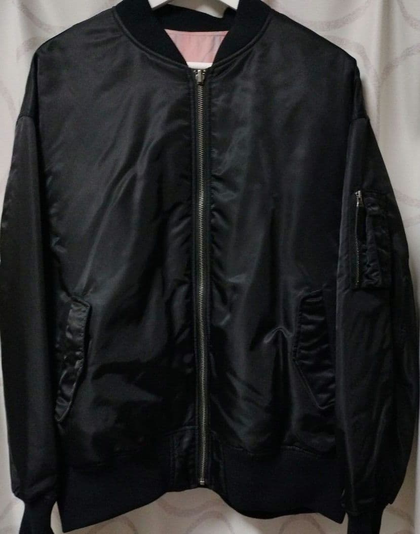 MEDE19F リバーシブル オーバーサイズMA-1 フェリシモ　Mザイス