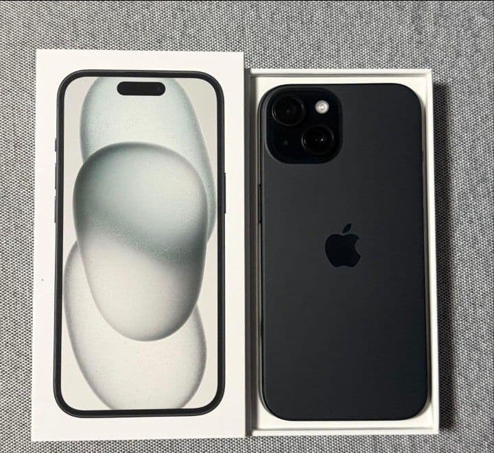 Apple iPhone 15 ブラック 本体