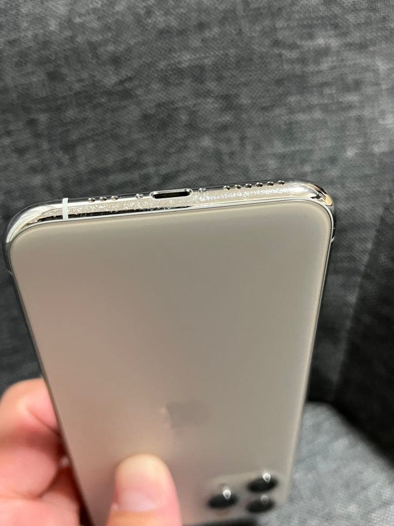 コスパ最強　iPhone 11Pro 256GB シルバー　SIMフリー