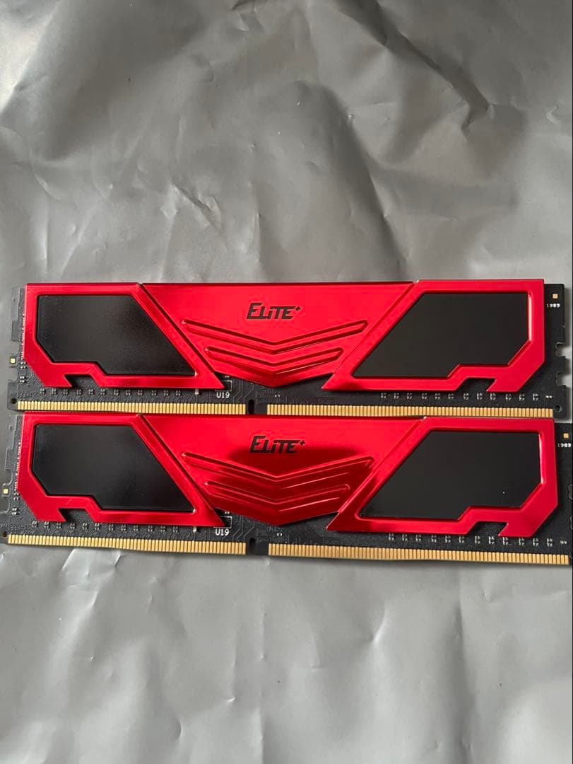 TEAMGROUP Elite 8GB DDR4 2666MHz メモリ