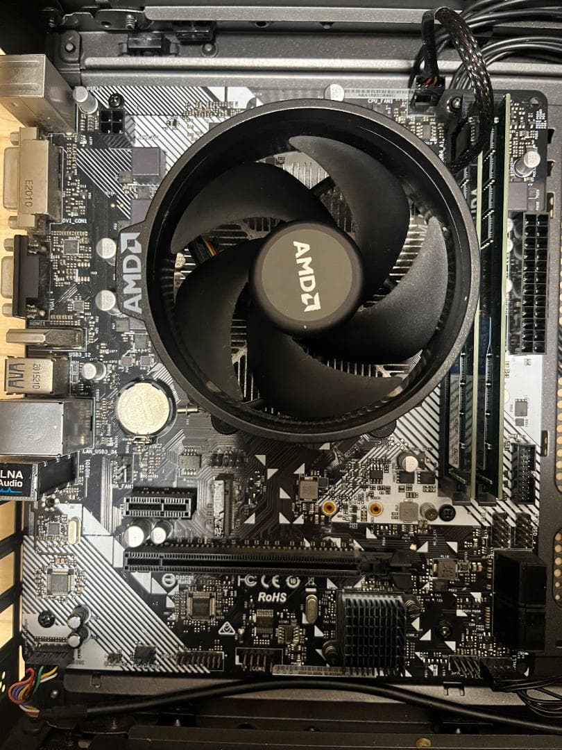 Ryzen2600＋B450M＋16GB のマザーボードセット