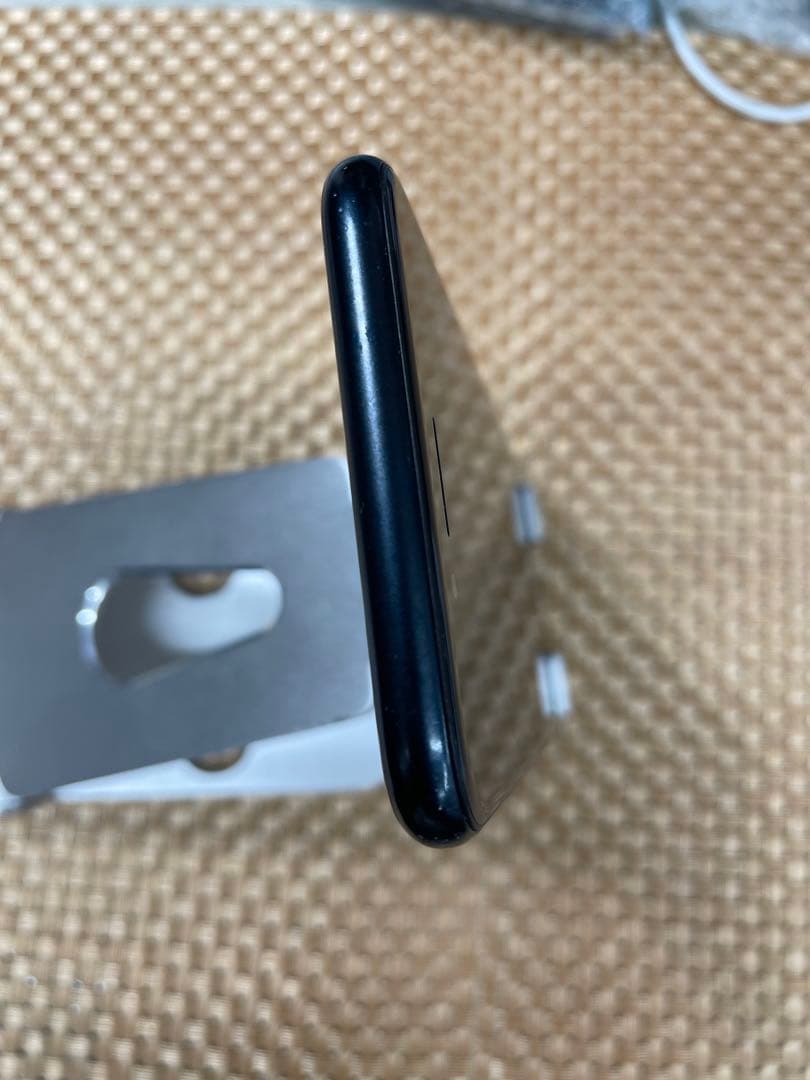 iPhone SE 第3世代 64 GB ミッドナイトSIMフリー【5460】