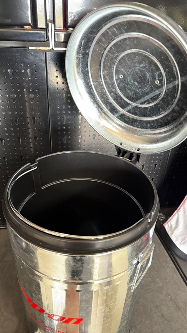 ラスト1個 限定　スナップオン　スチール製ゴミ箱　ダストボックス　12L 希少