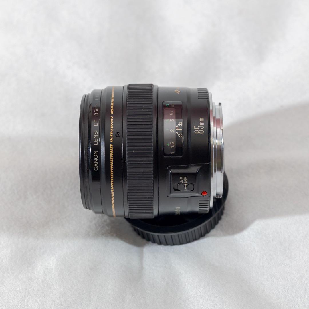 Canon EF 85mm f/1.8 USM レンズ　【中古】
