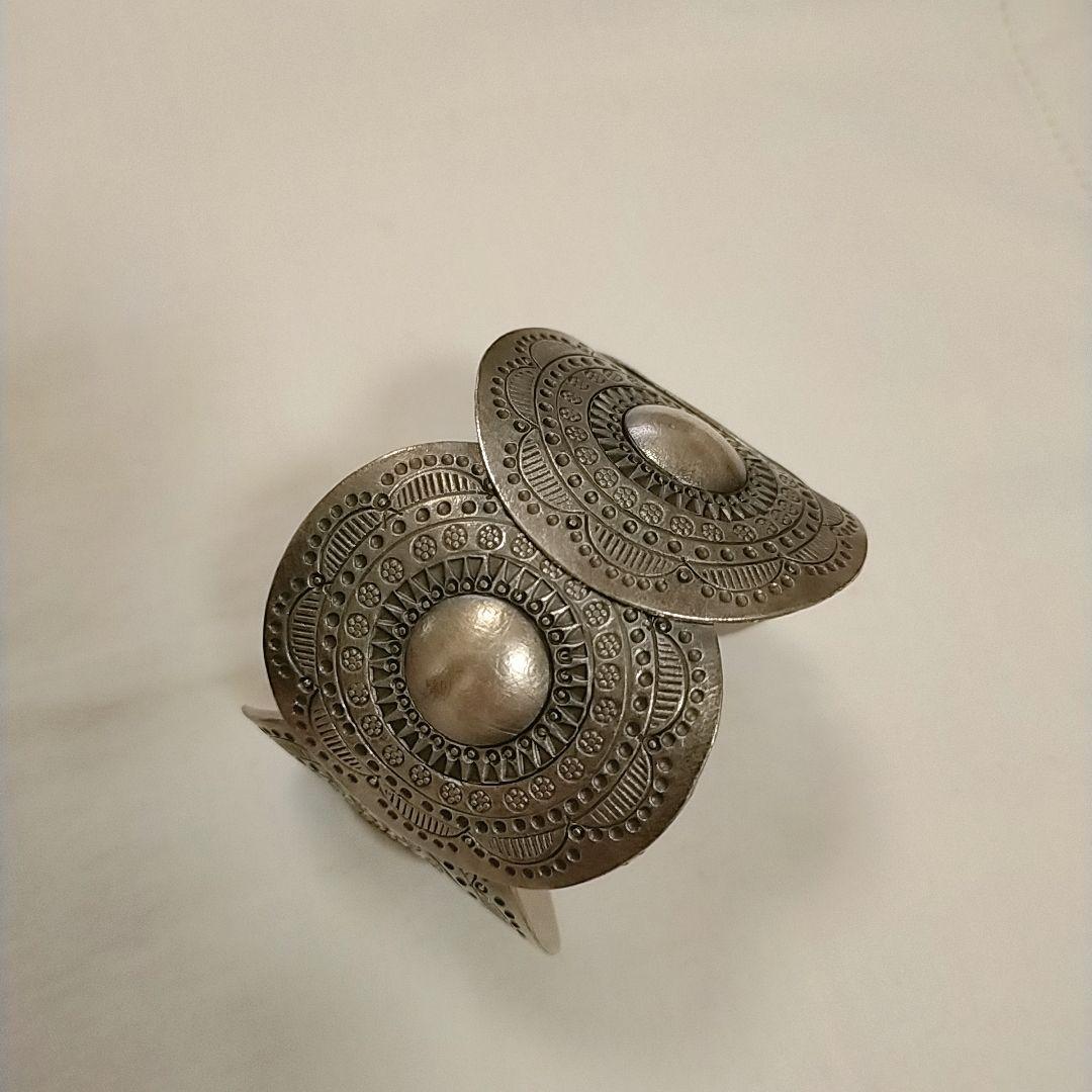 ヤーカ yarka カレンシルバー バングル