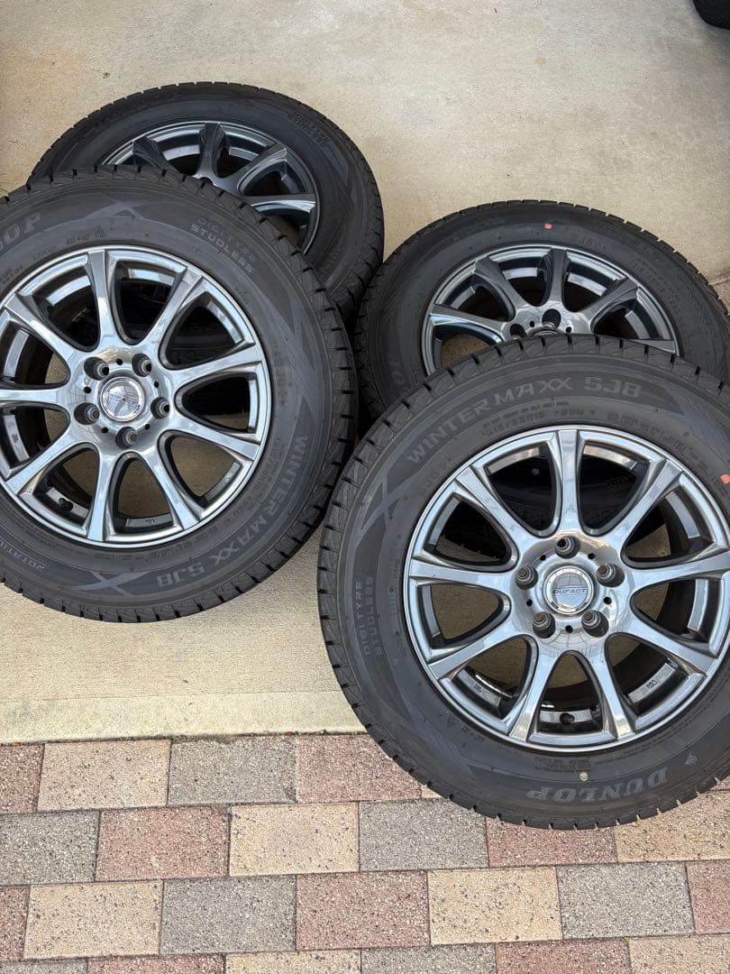 ダンロップ ウィンターマックス SJ8 16インチ ホイールセット