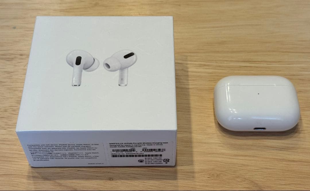 Apple AirPods Pro（第1世代）ワイヤレス充電ケース付き