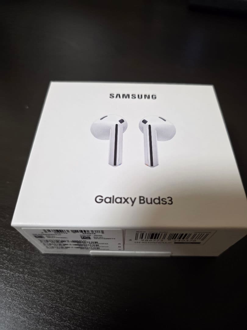 新品未開封　Samsung Galaxy Buds3