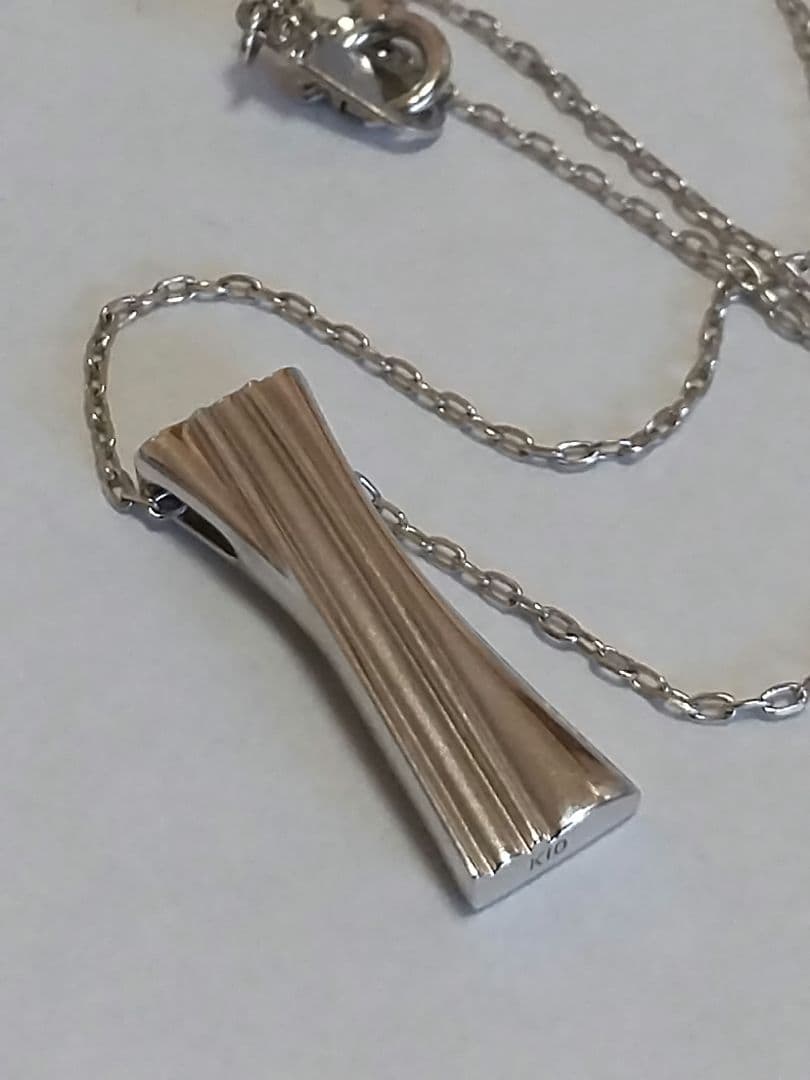 K10ホワイトゴールドペンダントネックレス