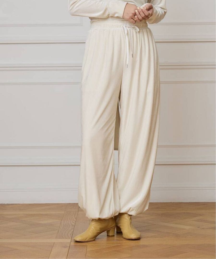 値下げ不可_イエナラブークル　トリアセベロアイージーパンツ