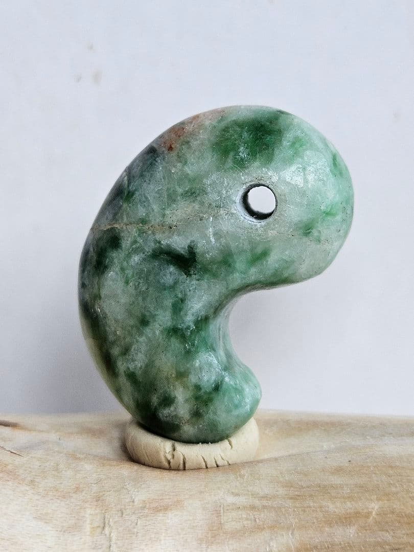 糸魚川 大和型 翡翠勾玉