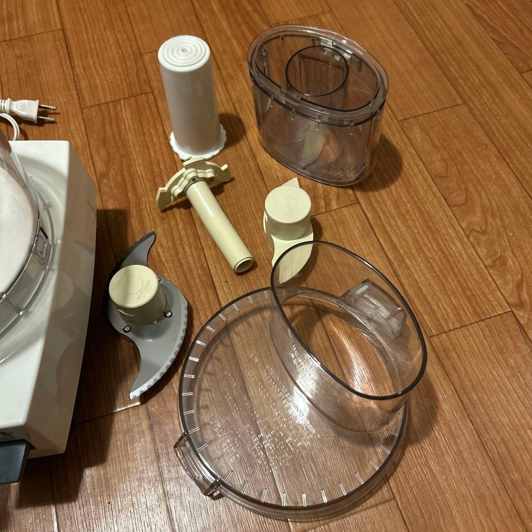 クイジナート フードプロセッサーDLC-10PLUS 中古