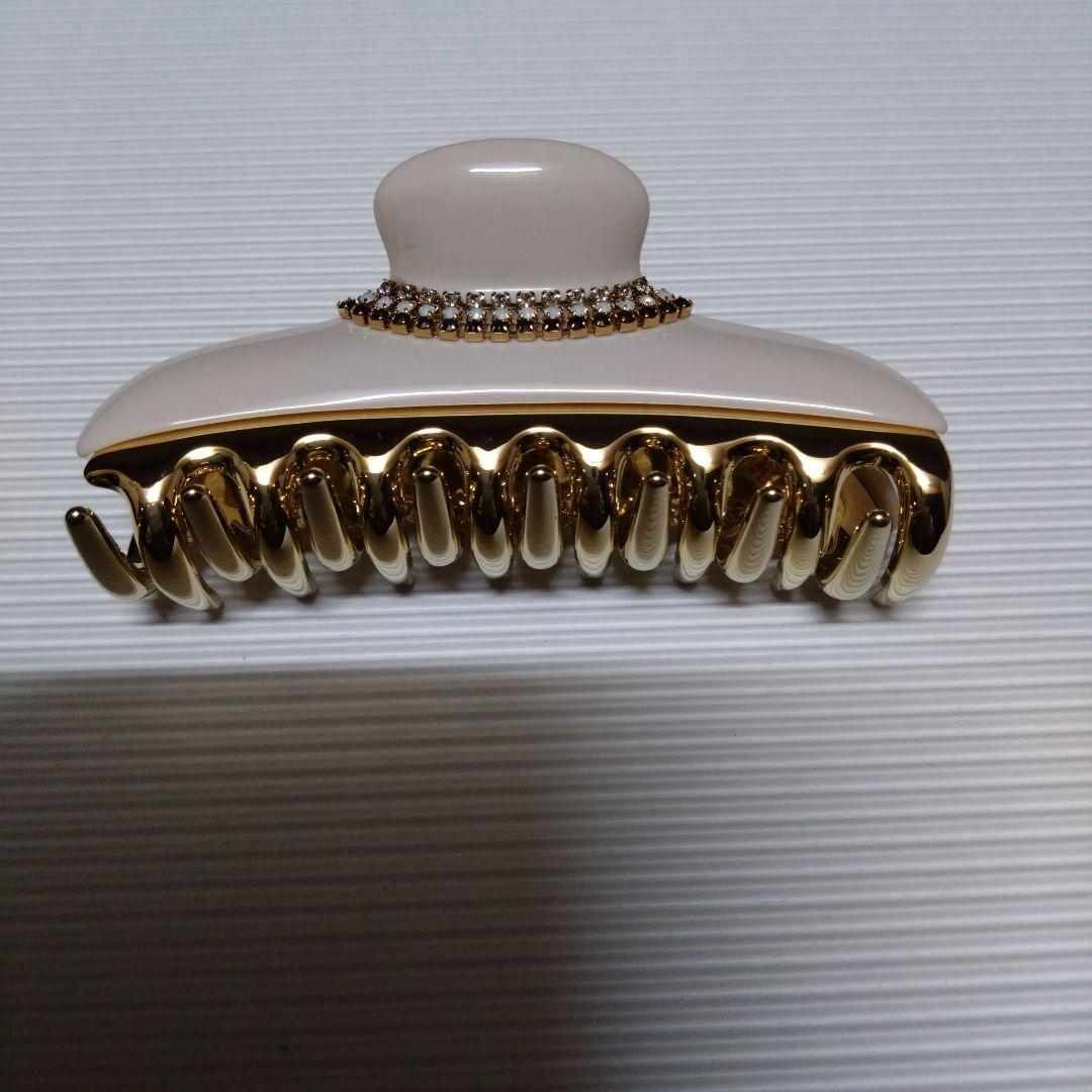 777☆☆です　9acca トリコローレ　大クリップ ほぼ未使用品です♪