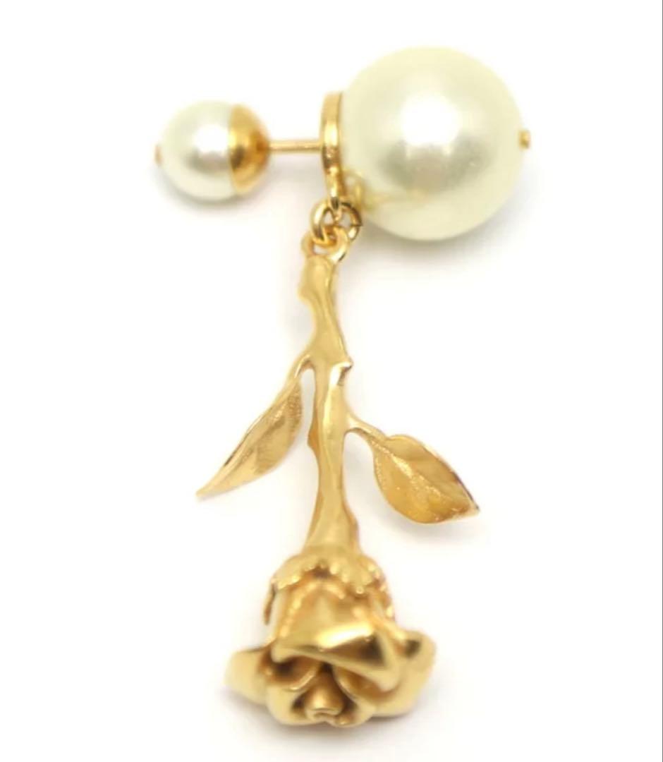 ディオール　ピアス　ローズ　ゴールド　トライバル