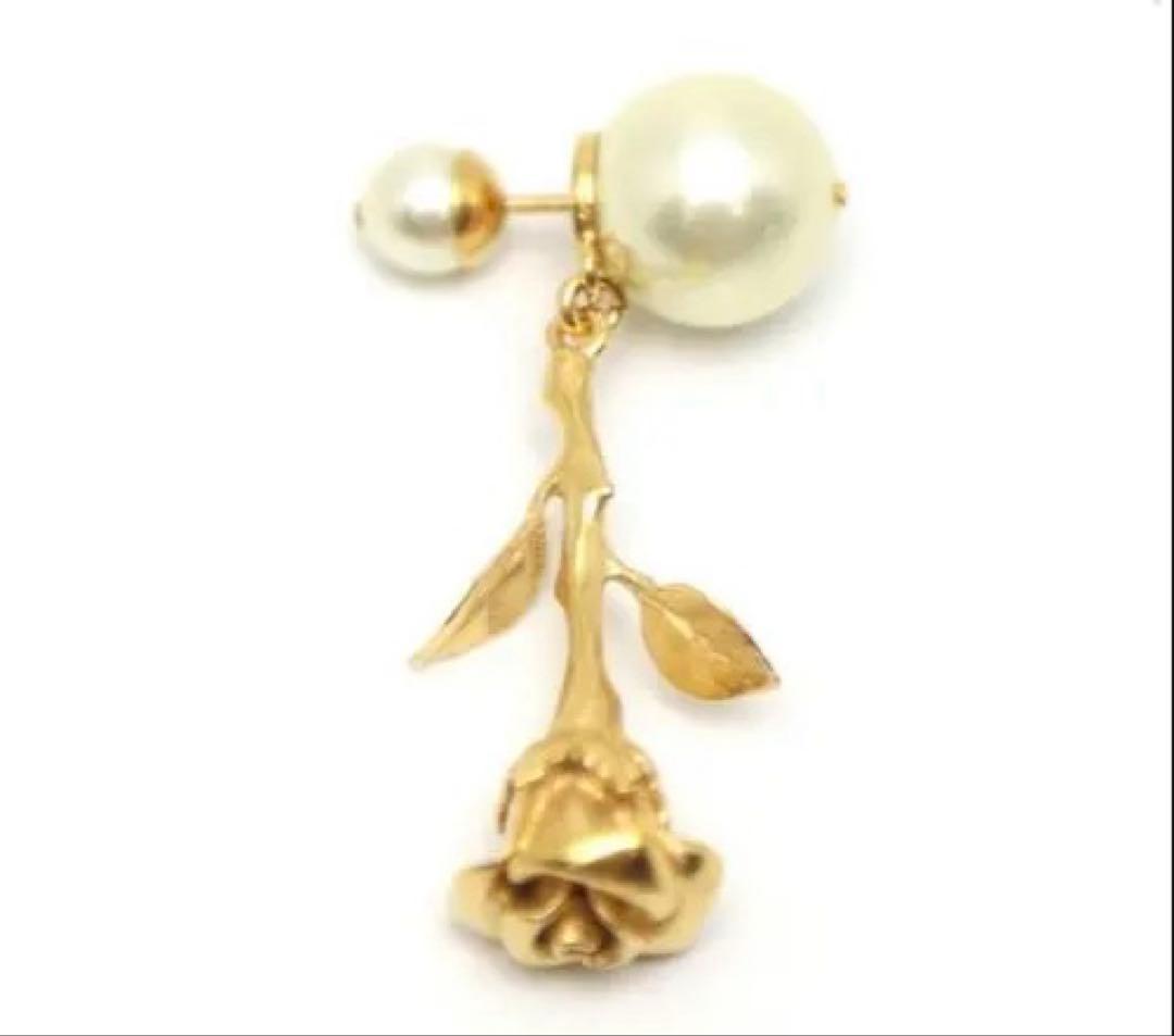 ディオール　ピアス　ローズ　ゴールド　トライバル