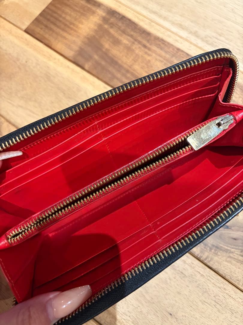 Christian Louboutin 長財布 ブラック