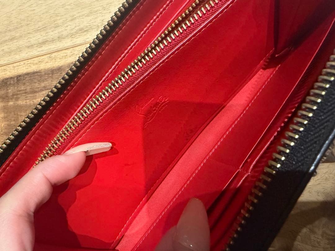 Christian Louboutin 長財布 ブラック