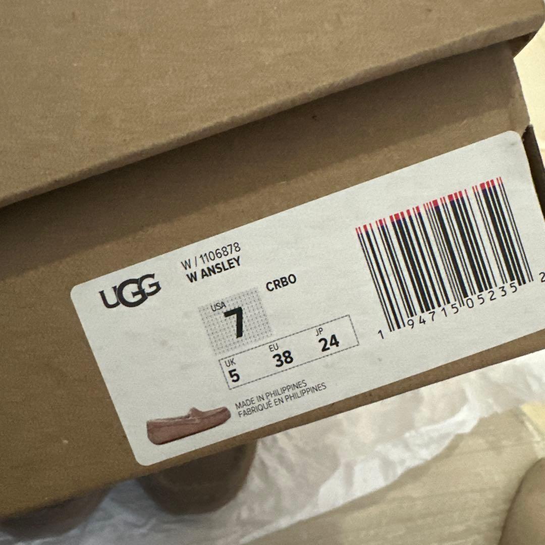 新品未使用　UGG モカシン