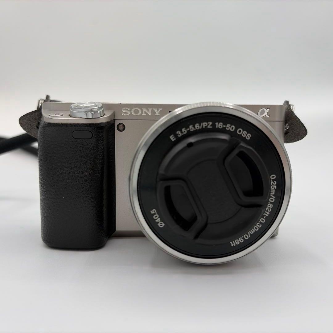 SONY α6000 ミラーレス一眼カメラ、E 18-55mmレンズ付、シルバー