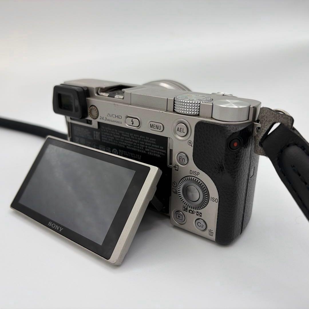 SONY α6000 ミラーレス一眼カメラ、E 18-55mmレンズ付、シルバー