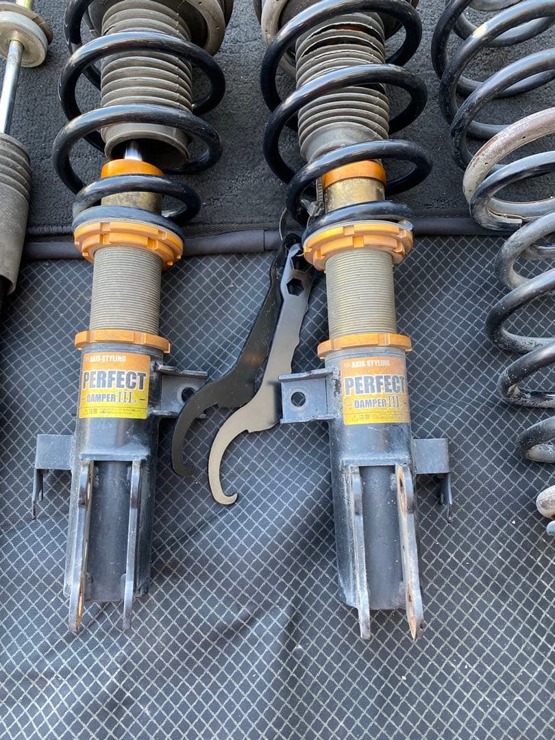 20アルファードヴェルファイアAXIS PERFECT 車高調固着なしレンチ付き