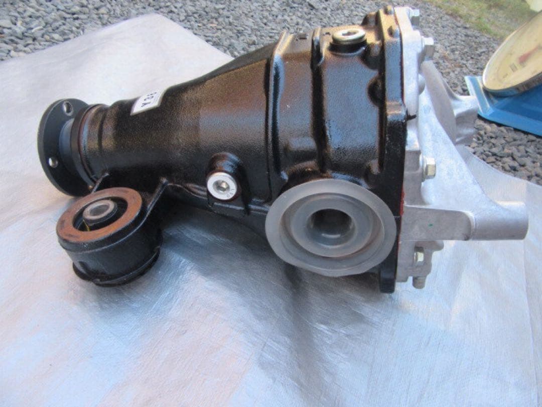 トヨタ　RG86 ZN8純正デフ