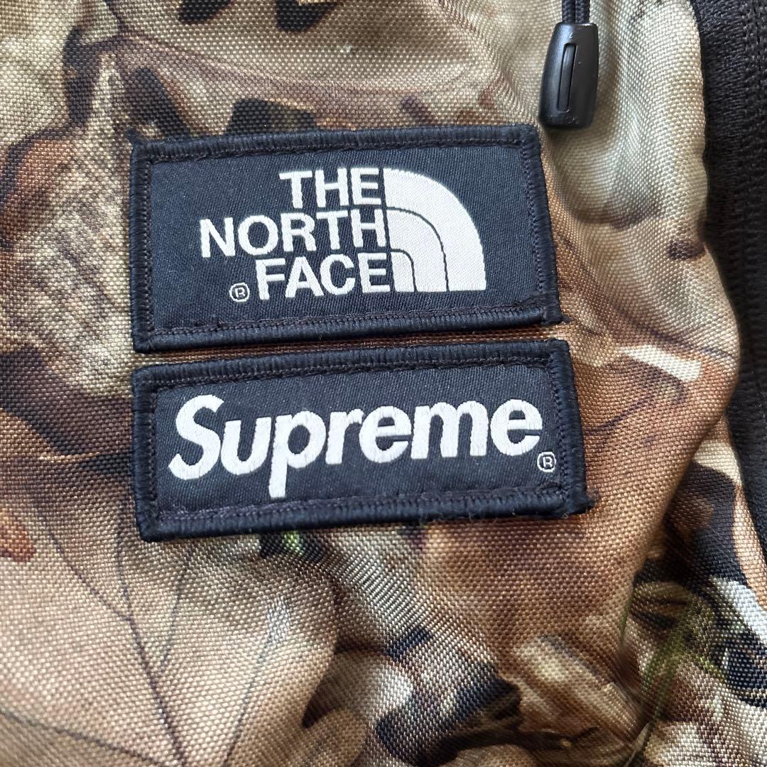 ちろ★THE NORTH FACE×Supremeのコラボバックパック