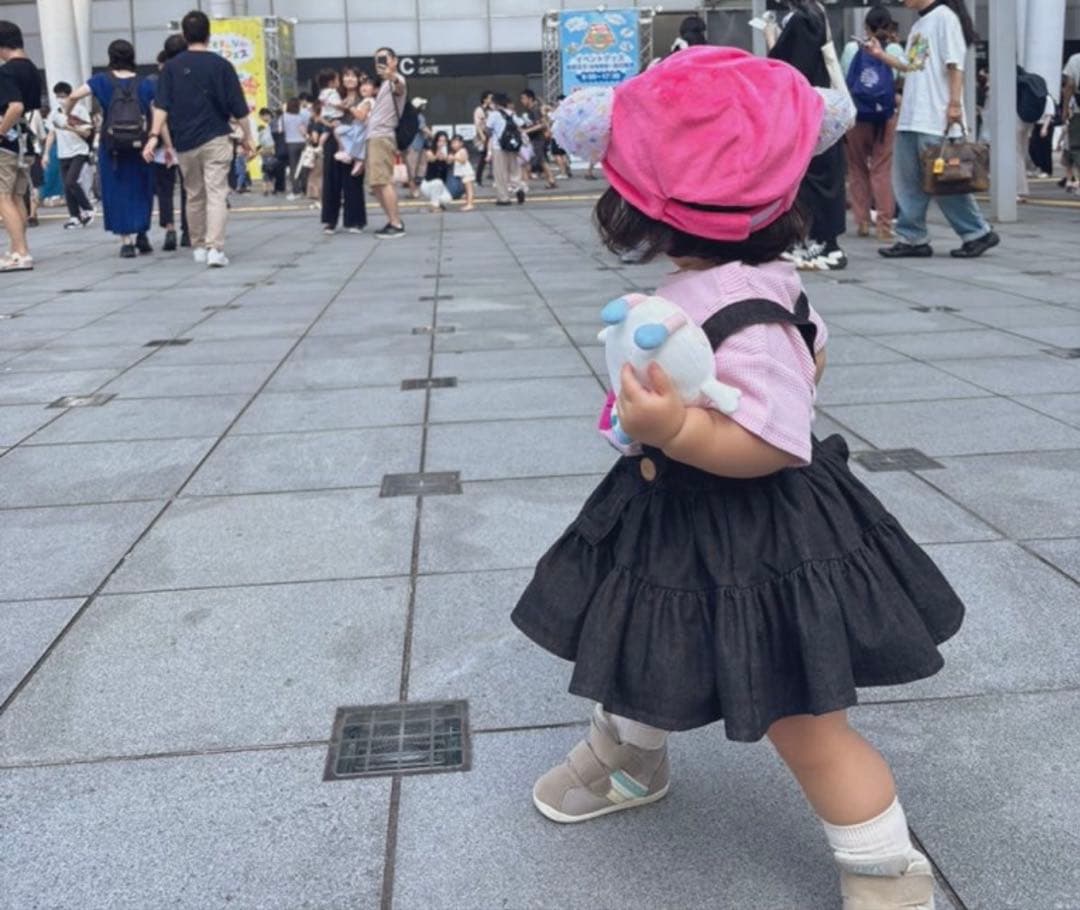 まい wonny ribbon ブラックデニム　スカート　Sサイズ