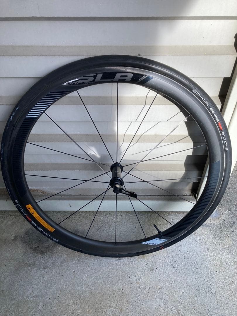 SLR1 カーボンホイール チューブレスタイヤ対応