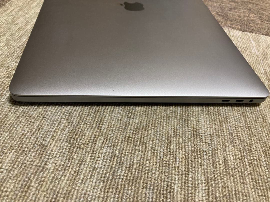 MacBook Pro2019 / 16㌅/ i7 / 16GB / 512GB