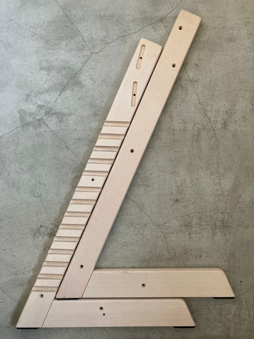 ストッケ　トリップトラップ　ホワイトウォッシュ　ベビーセット付　S/N4