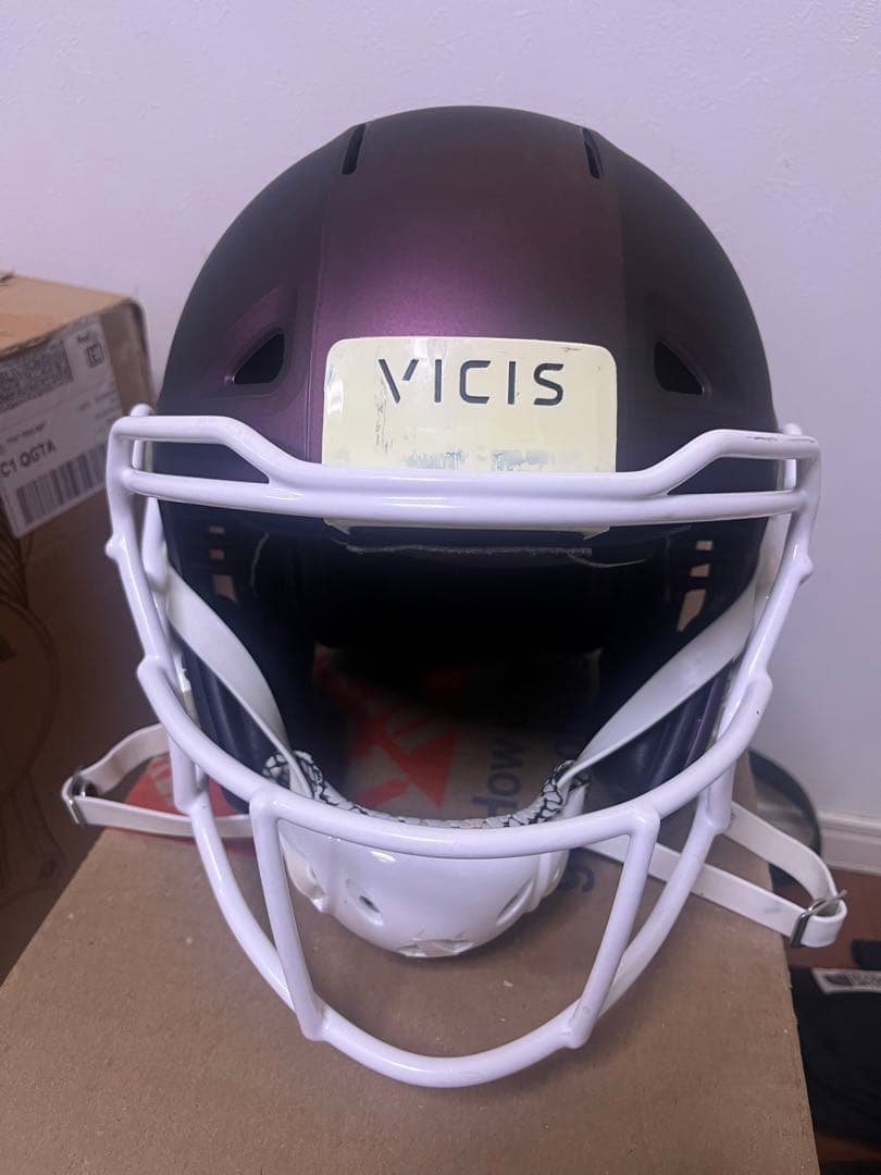 マツ　VICIS 01 アメフト　ヘルメット　Lサイズ