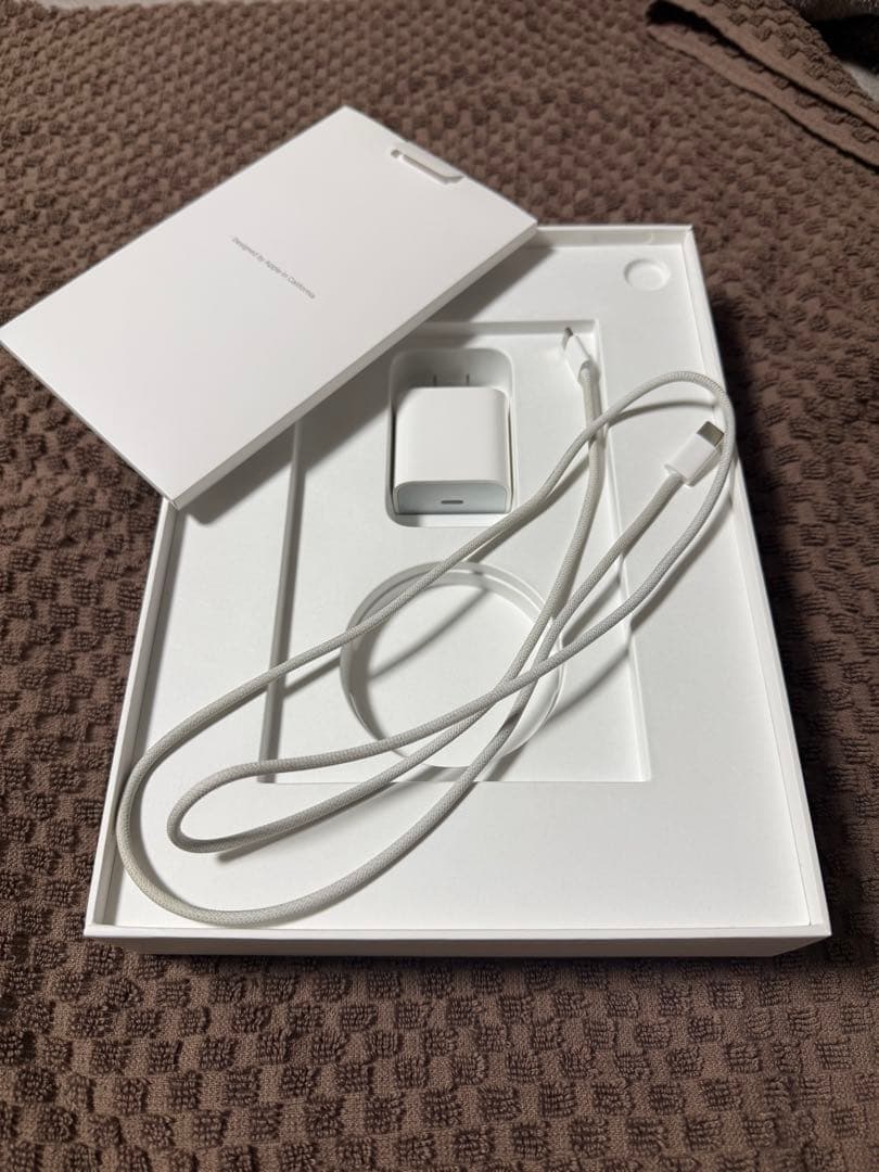 Apple iPad (第10世代) シルバー 本体＋Apple Pencil