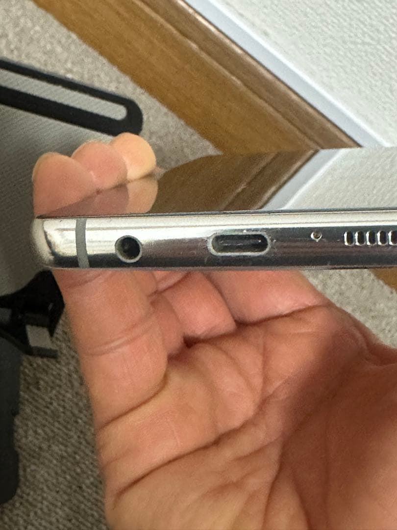 Galaxy A51 5G 画面割れ···あり