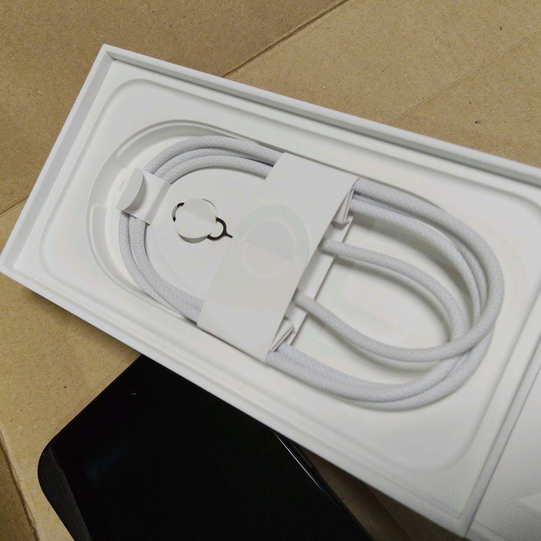 Apple iPhone 16 ブラック 本体 128GB SIMフリー端末