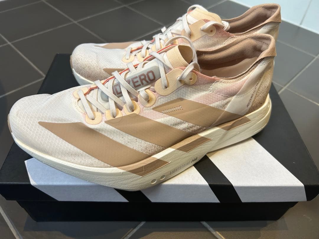 Adizero Adios Pro4 Kenya W 28.0 アディオスプロ4