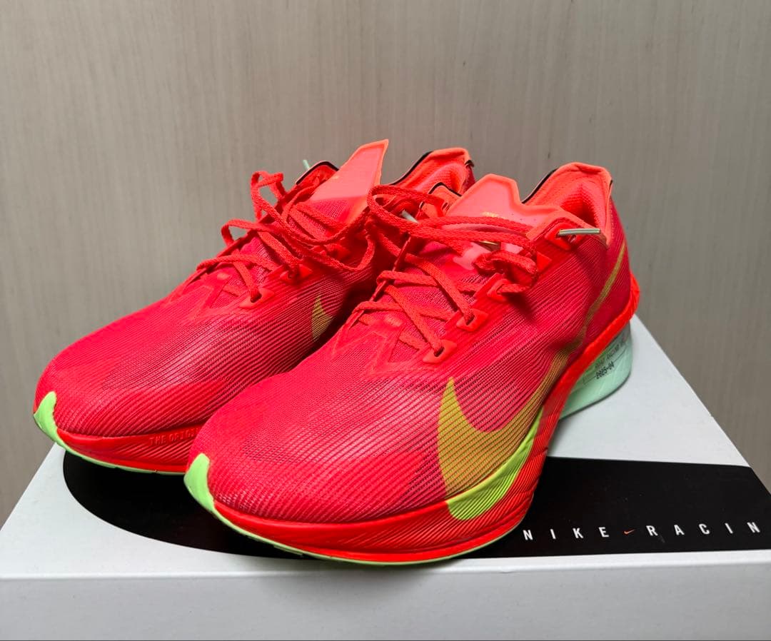 NIKE ヴェイパーフライ4