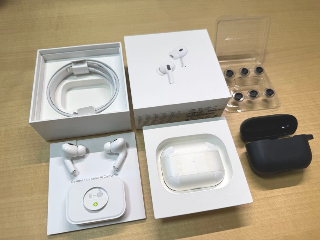 【美品】AirPods Pro 2世代 MagSafe充電ケース 豪華おまけ