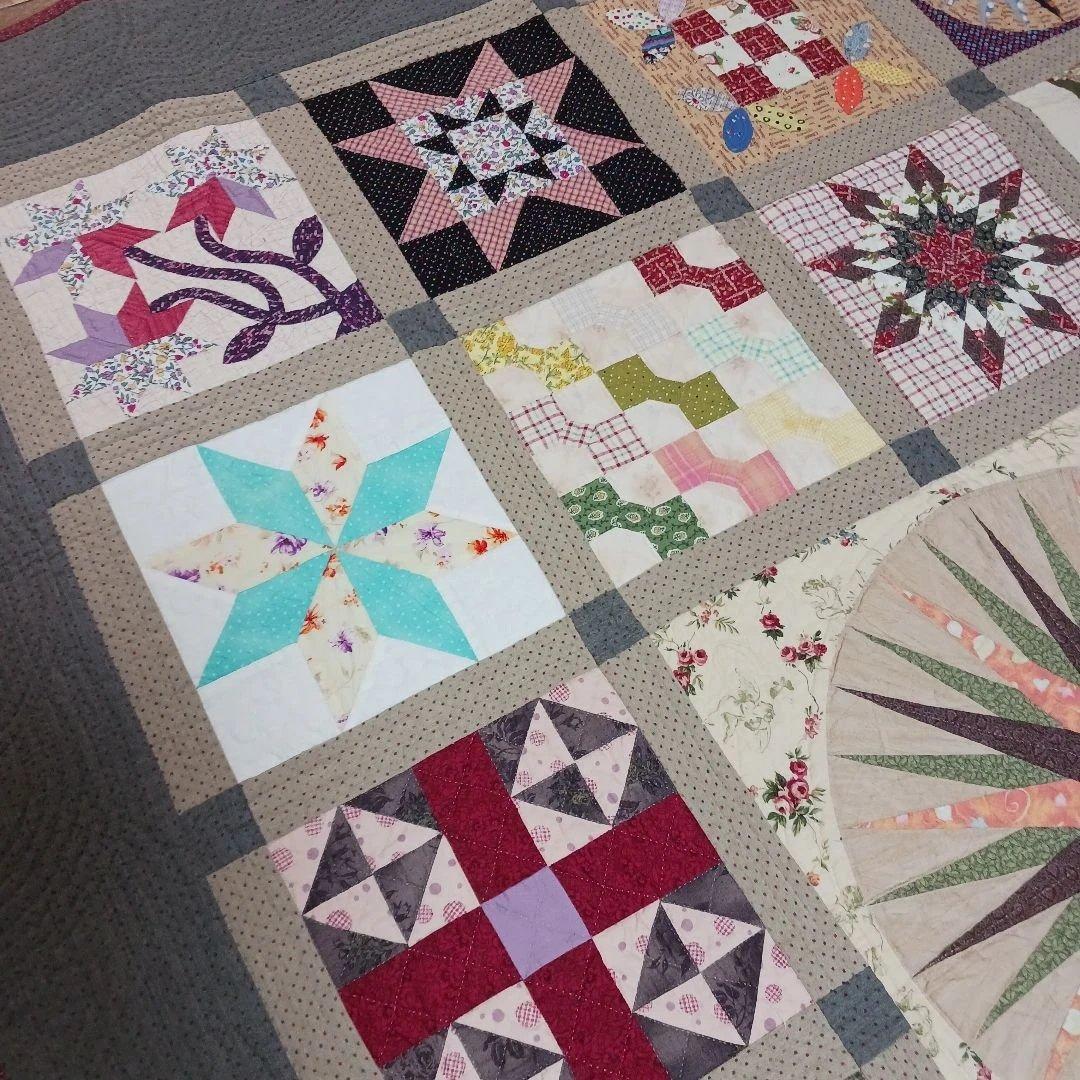 ベッドカバー パッチワークキルト ハンドメイド