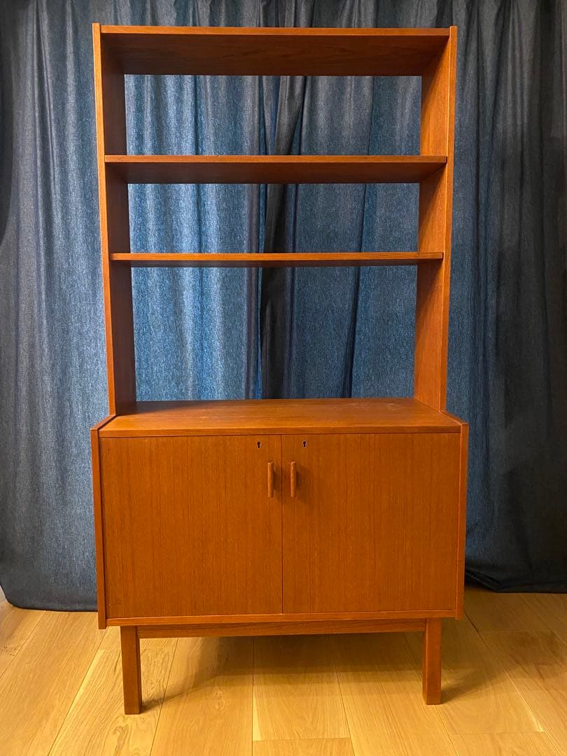 北欧ヴィンテージ家具 木製キャビネット チーク材 スウェーデン