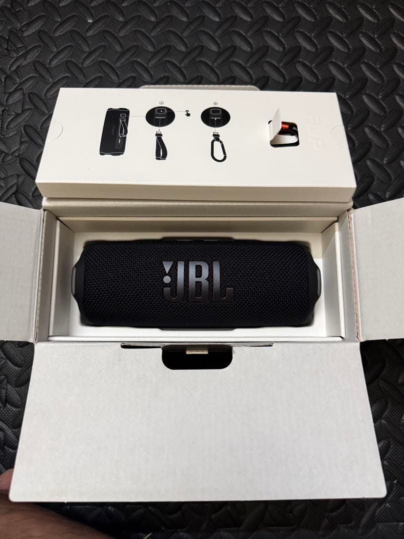 ご*ん様 JBL FLIP7 ワイヤレススピーカー　ブラック