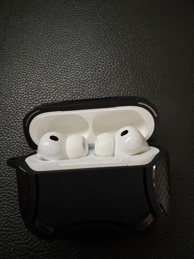 早い者勝ち❗️AirPods pro3❗️おまけでケース付きです❗️