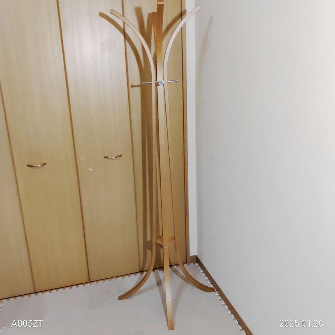 アクタス風 ポールハンガー コートハンガー 木製 北欧 モダン 曲木 4本脚