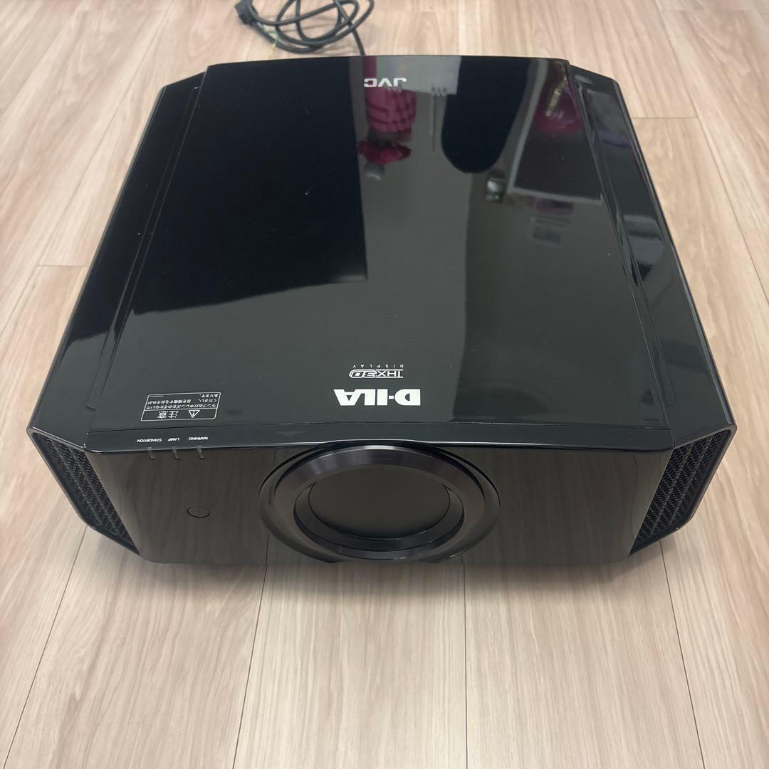 JVC DLA プロジェクター 本体 ブラック