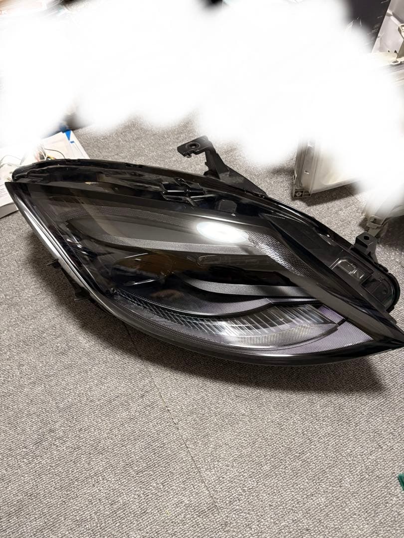 RZ34 右ヘッドライト