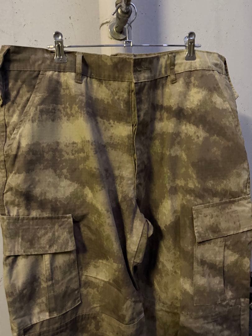 優里着用 古着 90s カモフラージュ　ミリタリー カーゴパンツ