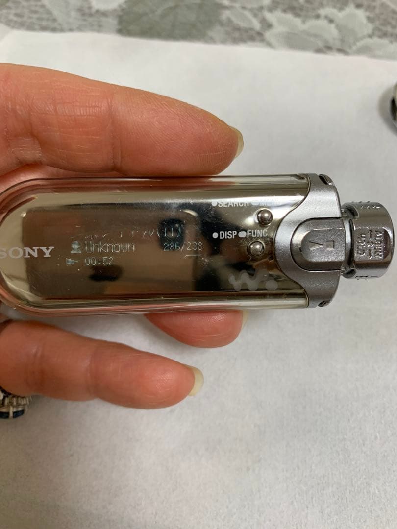 &中古 SONY WALKMAN デジタル音楽プレーヤー NW-A605