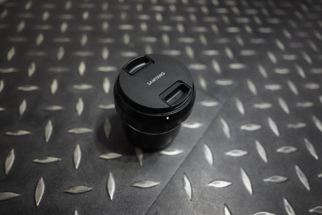 サムヤン AF 18mm F2.8 レンズ